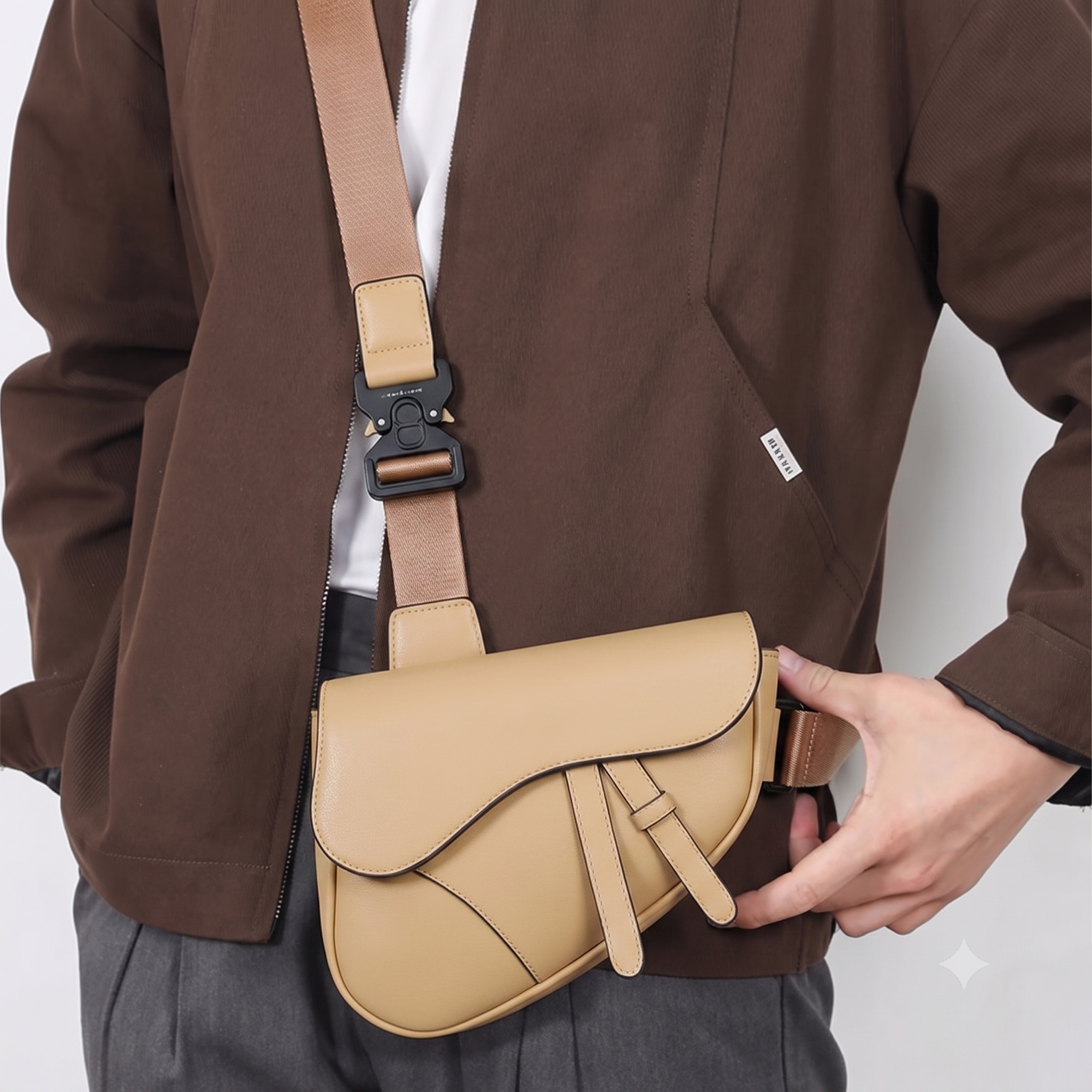 The Contour Saddle Bag
